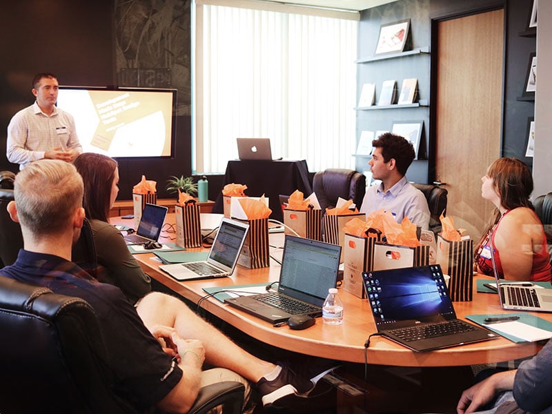 Office meeting - who needs asbestos awareness training